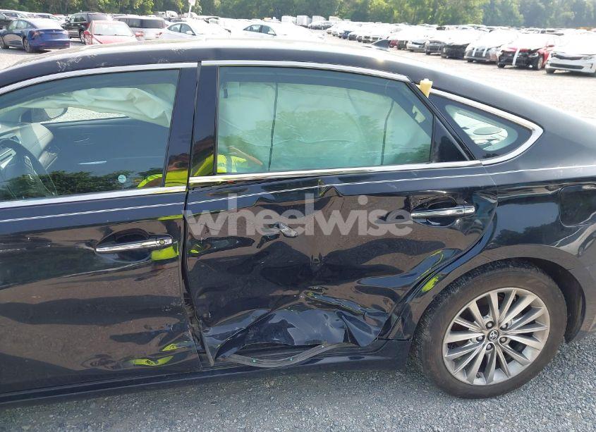 Photo 18 of 2018 Toyota Avalon HYBRID LIMITED (VIN 4T1BD1EB2JU062406)