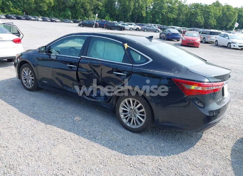 Photo 3 of 2018 Toyota Avalon HYBRID LIMITED (VIN 4T1BD1EB2JU062406)