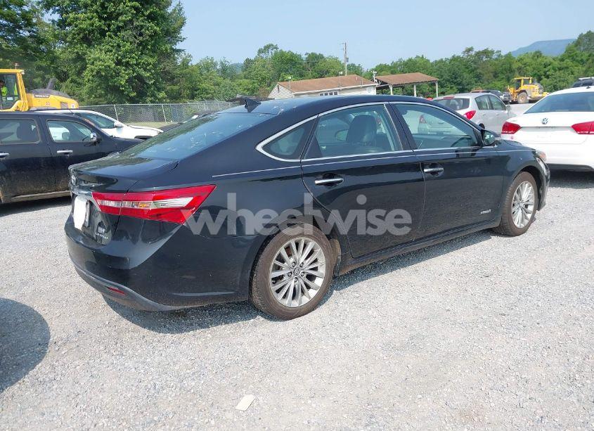 Photo 4 of 2018 Toyota Avalon HYBRID LIMITED (VIN 4T1BD1EB2JU062406)