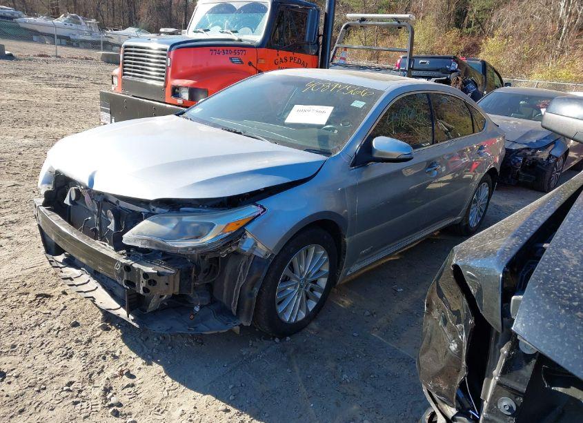 Photo 2 of 2015 Toyota Avalon HYBRID XLE PREMIUM (VIN 4T1BD1EB3FU037070)