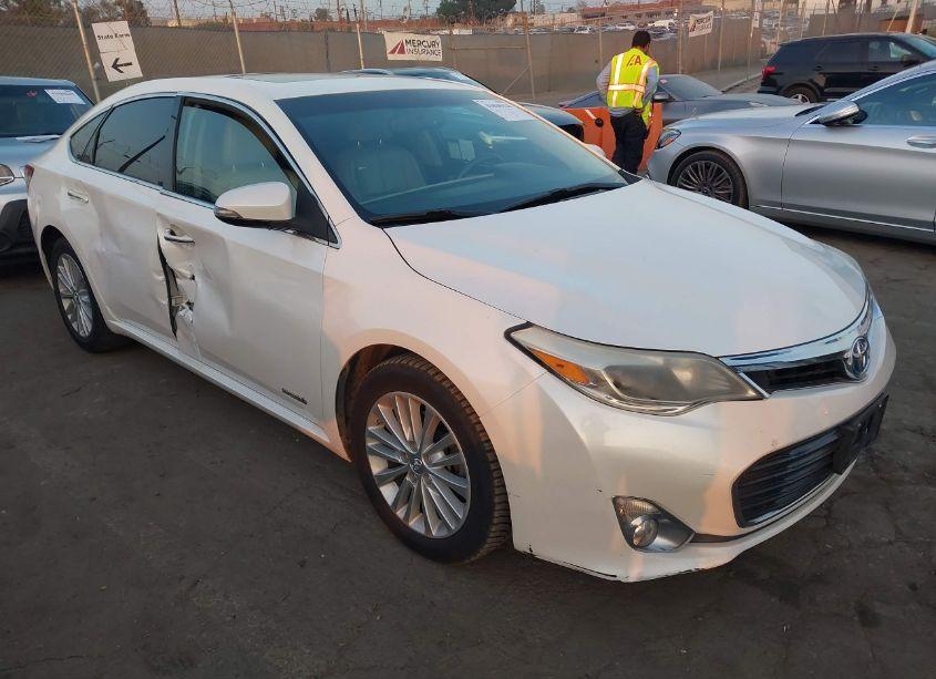 2015 Toyota Avalon HYBRID XLE TOURING (VIN 4T1BD1EB3FU040955) main photo