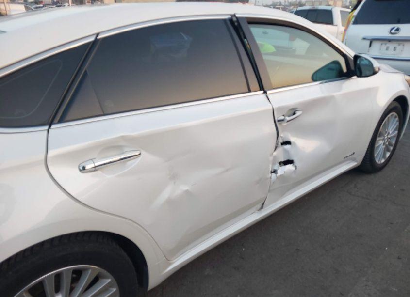 Photo 6 of 2015 Toyota Avalon HYBRID XLE TOURING (VIN 4T1BD1EB3FU040955)