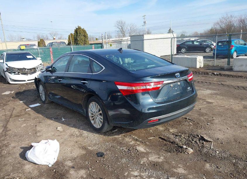 Photo 3 of 2015 Toyota Avalon HYBRID LIMITED (VIN 4T1BD1EB3FU042771)