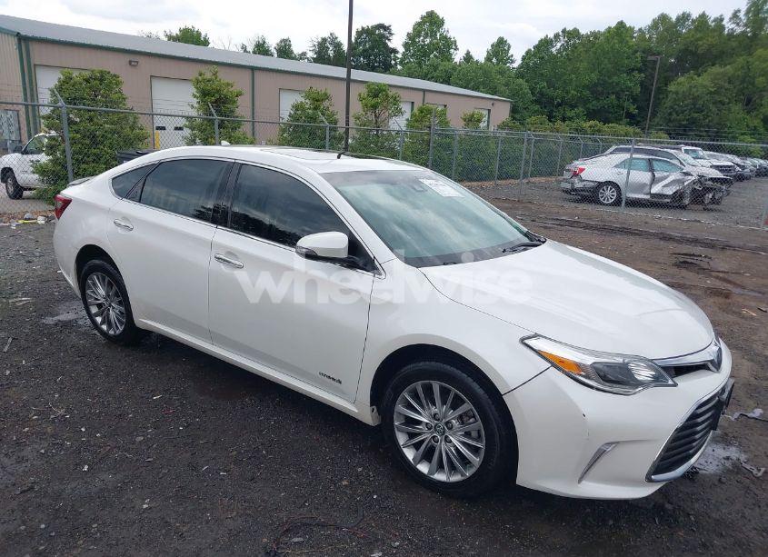 2018 Toyota Avalon HYBRID LIMITED (VIN 4T1BD1EB3JU064410) main photo