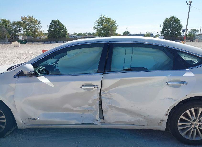 Photo 14 of 2014 Toyota Avalon HYBRID LIMITED (VIN 4T1BD1EB4EU033222)