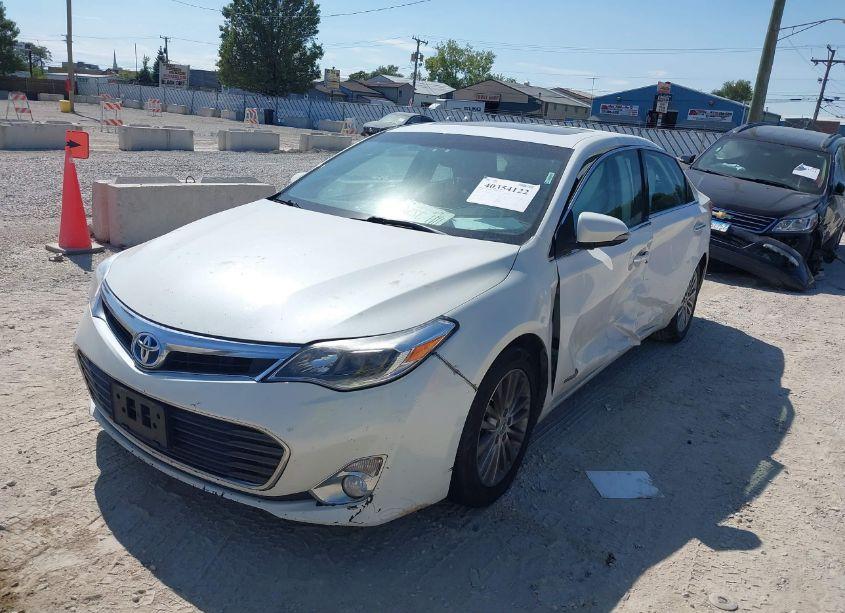 Photo 2 of 2014 Toyota Avalon HYBRID LIMITED (VIN 4T1BD1EB4EU033222)