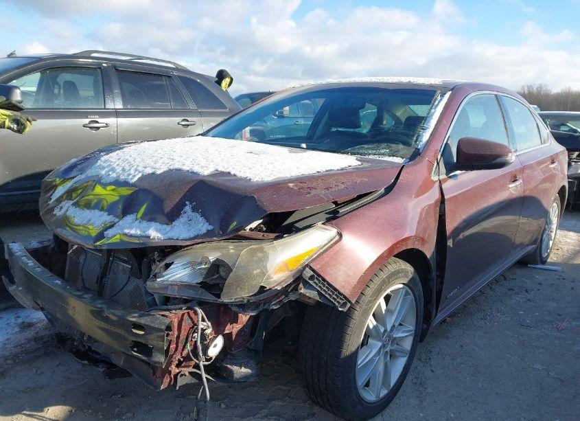 Photo 2 of 2014 Toyota Avalon HYBRID XLE TOURING (VIN 4T1BD1EB5EU031513)