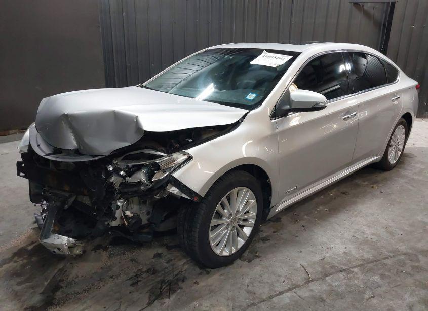 Photo 2 of 2014 Toyota Avalon HYBRID XLE TOURING (VIN 4T1BD1EB5EU034489)