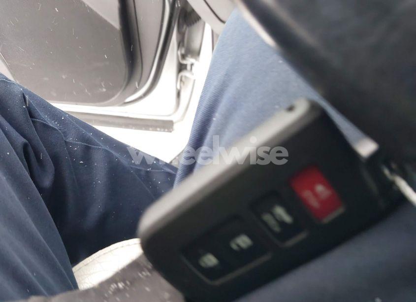 Photo 11 of 2015 Toyota Avalon HYBRID XLE TOURING (VIN 4T1BD1EB5FU041461)