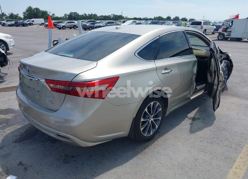 Photo 4 of 2018 Toyota Avalon HYBRID XLE (VIN 4T1BD1EB5JU060570)