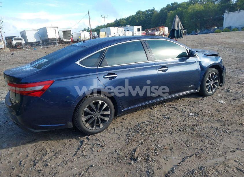 Photo 4 of 2018 Toyota Avalon HYBRID XLE PREMIUM (VIN 4T1BD1EB5JU063386)