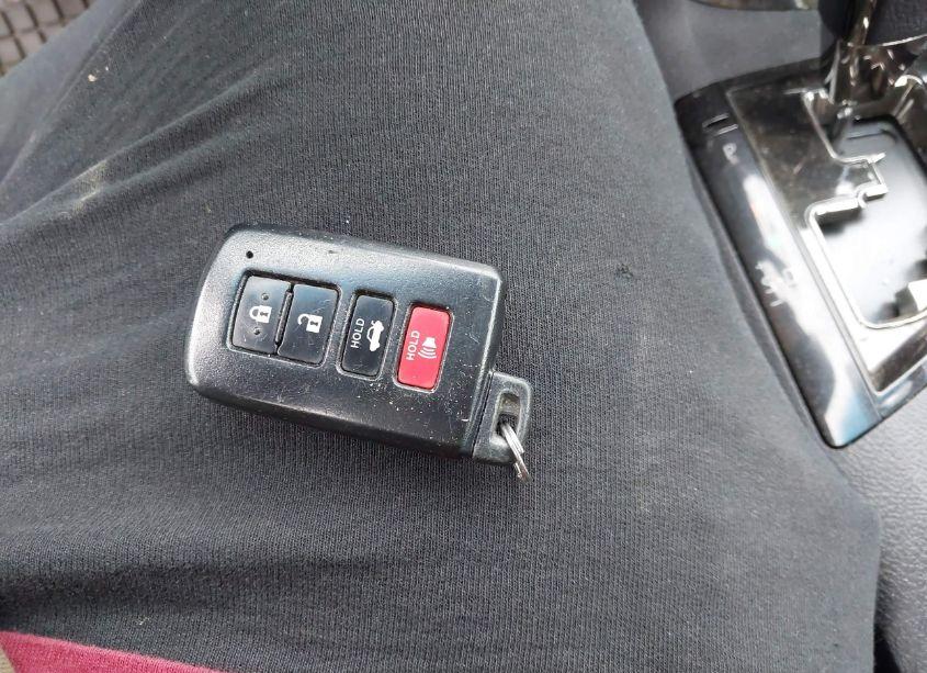 Photo 11 of 2013 Toyota Avalon HYBRID XLE PREMIUM (VIN 4T1BD1EB8DU005471)