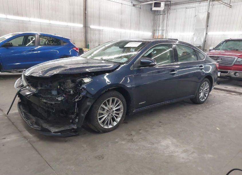 Photo 2 of 2016 Toyota Avalon HYBRID LIMITED (VIN 4T1BD1EB9GU050570)