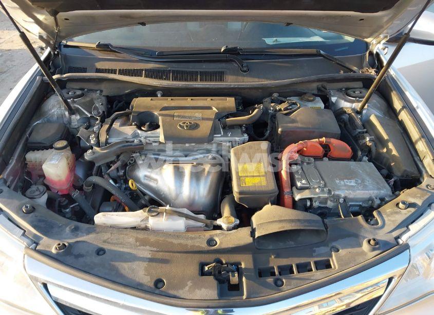 Photo 10 of 2012 Toyota Camry HYBRID XLE (VIN 4T1BD1FK0CU001976)