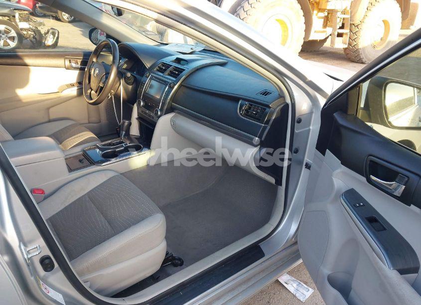 Photo 5 of 2012 Toyota Camry HYBRID XLE (VIN 4T1BD1FK0CU001976)