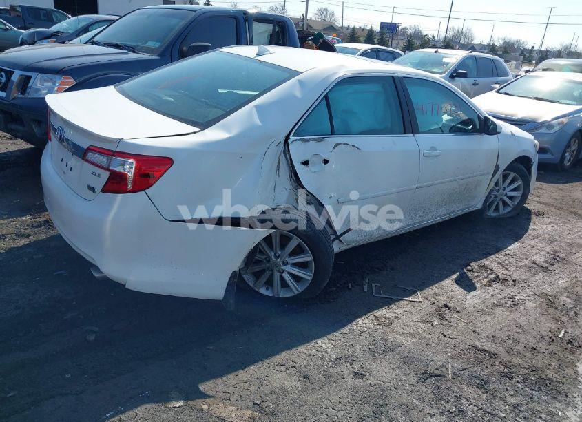 Photo 4 of 2012 Toyota Camry HYBRID XLE (VIN 4T1BD1FK0CU004392)