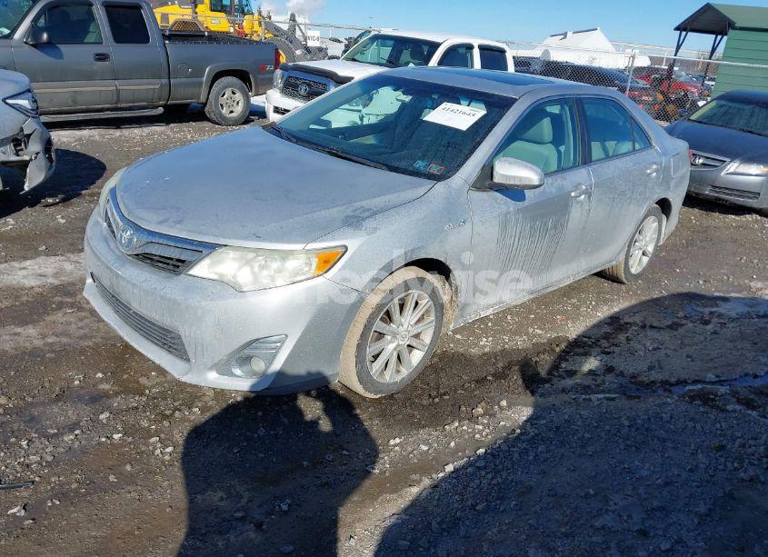 Photo 2 of 2012 Toyota Camry HYBRID XLE (VIN 4T1BD1FK0CU008765)