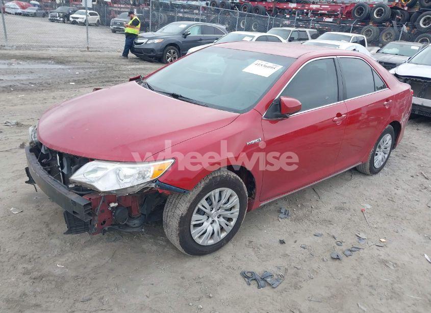 Photo 2 of 2012 Toyota Camry HYBRID LE (VIN 4T1BD1FK0CU022472)