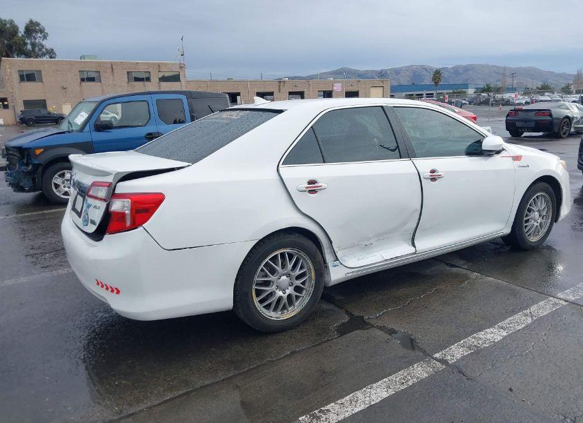 Photo 4 of 2012 Toyota Camry HYBRID XLE (VIN 4T1BD1FK0CU024464)