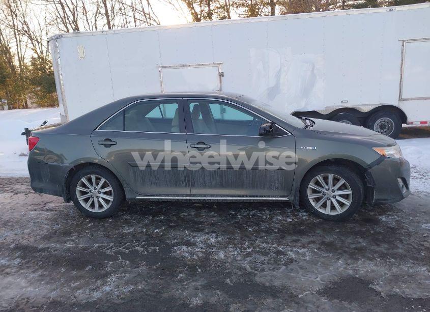 Photo 13 of 2012 Toyota Camry HYBRID XLE (VIN 4T1BD1FK0CU048473)