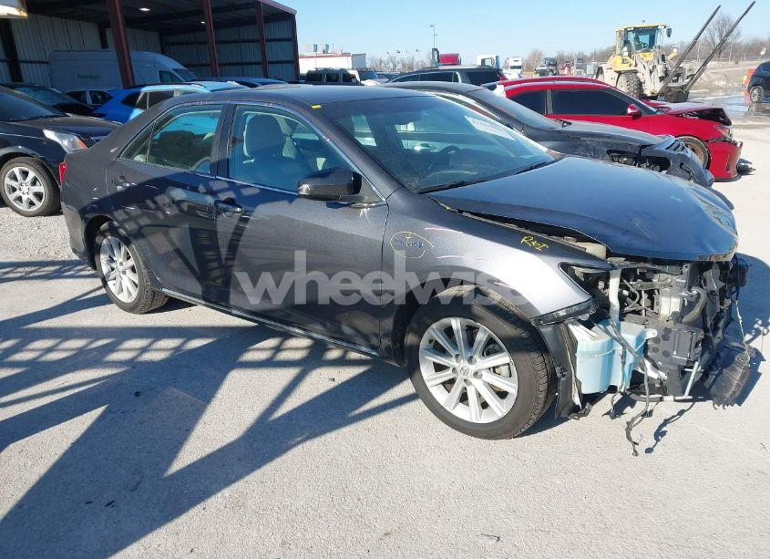 2012 Toyota Camry HYBRID XLE (VIN 4T1BD1FK0CU058761) main photo