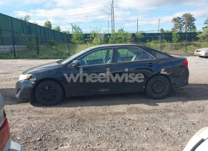 Photo 14 of 2013 Toyota Camry HYBRID LE (VIN 4T1BD1FK0DU069292)