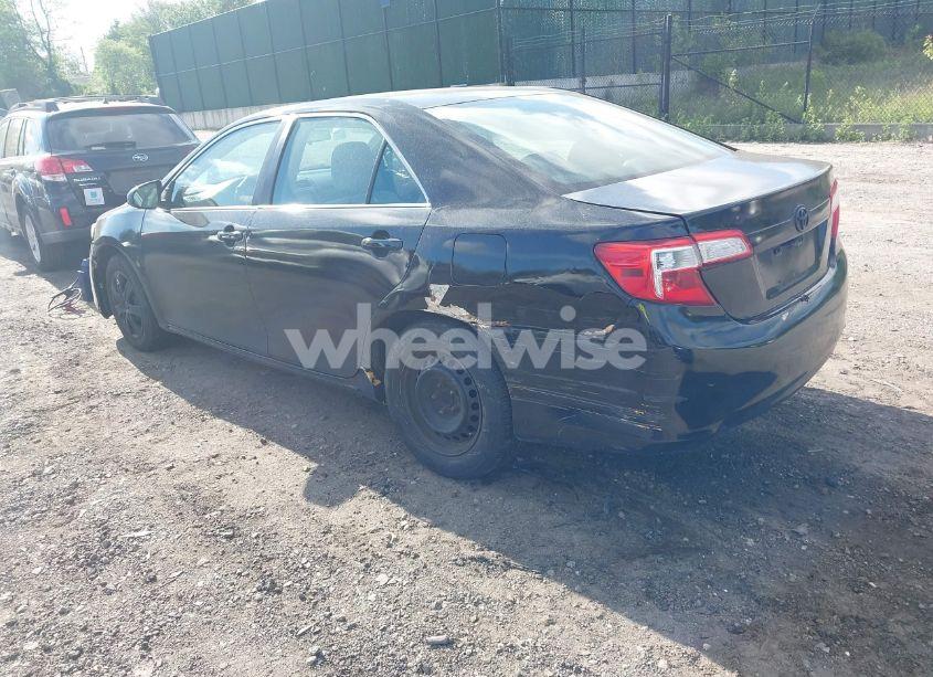 Photo 3 of 2013 Toyota Camry HYBRID LE (VIN 4T1BD1FK0DU069292)