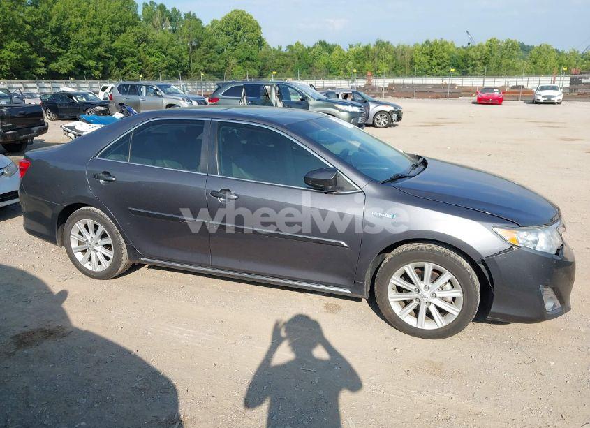 Photo 13 of 2014 Toyota Camry HYBRID XLE (VIN 4T1BD1FK0EU098941)