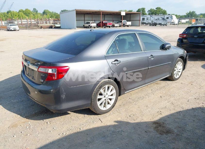 Photo 4 of 2014 Toyota Camry HYBRID XLE (VIN 4T1BD1FK0EU098941)