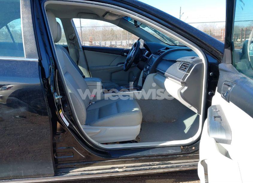 Photo 5 of 2014 Toyota Camry HYBRID XLE (VIN 4T1BD1FK0EU101224)