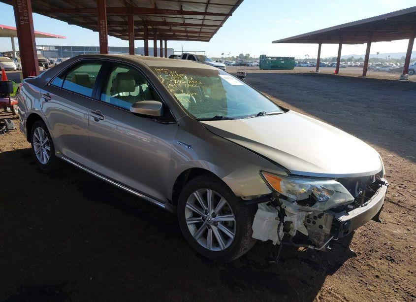2014 Toyota Camry HYBRID XLE (VIN 4T1BD1FK0EU121800) main photo
