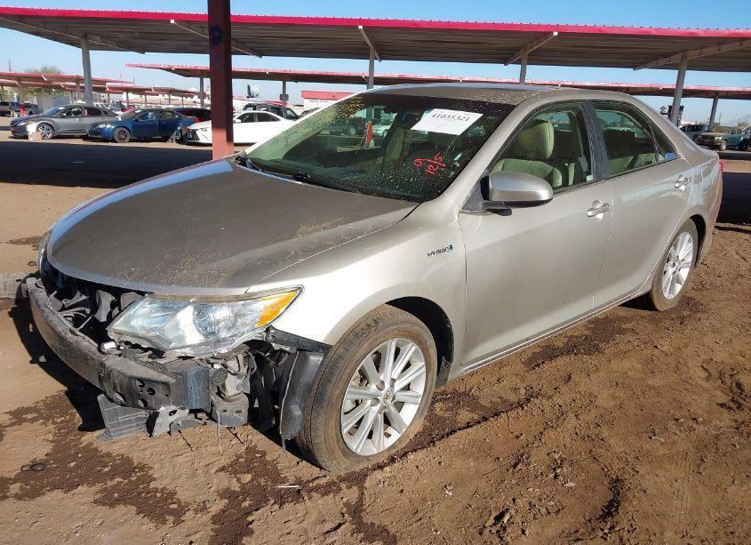 Photo 2 of 2014 Toyota Camry HYBRID XLE (VIN 4T1BD1FK0EU121800)