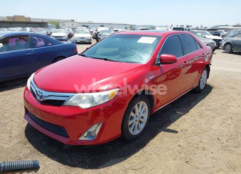 Photo 2 of 2014 Toyota Camry HYBRID XLE (VIN 4T1BD1FK0EU127578)