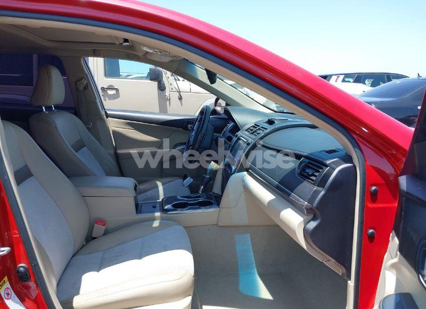 Photo 5 of 2014 Toyota Camry HYBRID XLE (VIN 4T1BD1FK0EU127578)