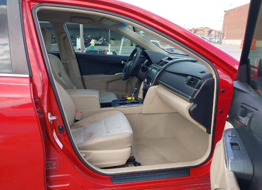 Photo 5 of 2014 Toyota Camry HYBRID LE (VIN 4T1BD1FK0EU138144)