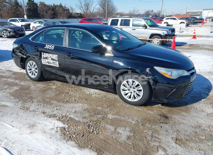 2015 Toyota Camry HYBRID LE (VIN 4T1BD1FK0FU143362) main photo