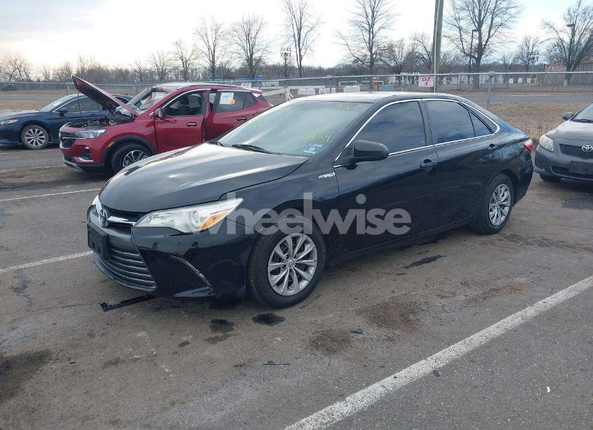 Photo 2 of 2015 Toyota Camry HYBRID LE (VIN 4T1BD1FK0FU151851)