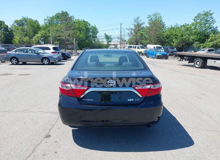 Photo 16 of 2015 Toyota Camry HYBRID LE (VIN 4T1BD1FK0FU171937)