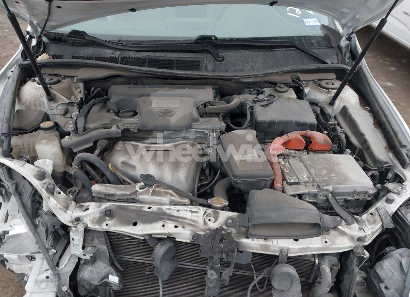 Photo 10 of 2015 Toyota Camry HYBRID/LE/XLE/SE (VIN 4T1BD1FK0FU175597)