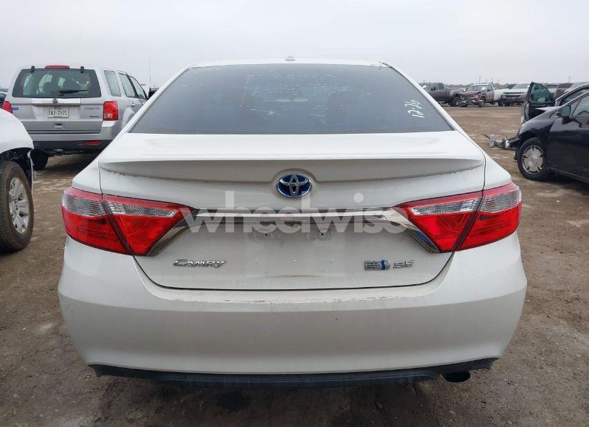 Photo 16 of 2015 Toyota Camry HYBRID/LE/XLE/SE (VIN 4T1BD1FK0FU175597)