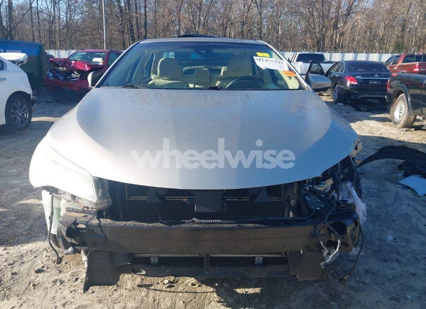 Photo 13 of 2016 Toyota Camry HYBRID XLE (VIN 4T1BD1FK0GU182518)