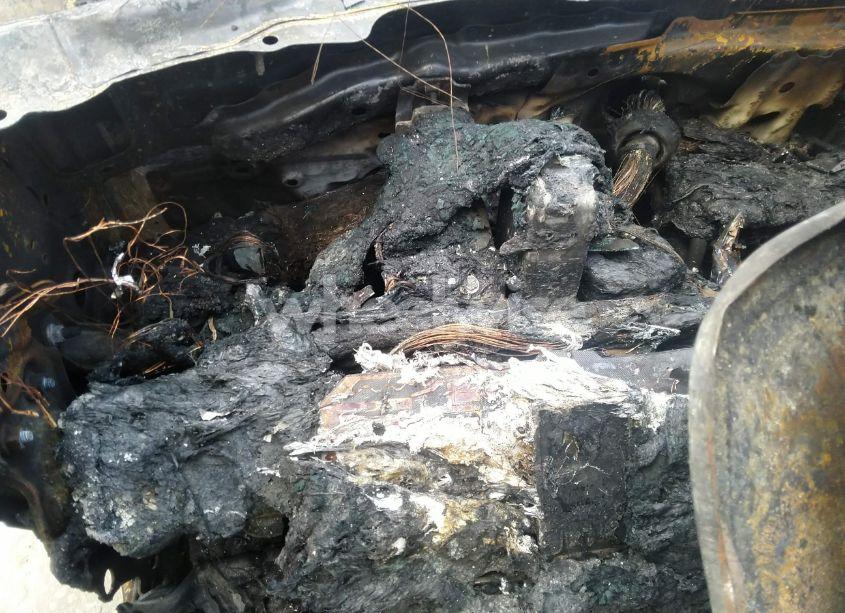 Photo 7 of 2016 Toyota Camry HYBRID LE (VIN 4T1BD1FK0GU187797)