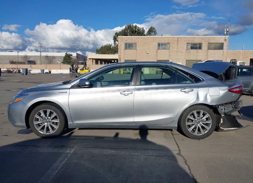 Photo 14 of 2016 Toyota Camry HYBRID XLE (VIN 4T1BD1FK0GU193017)