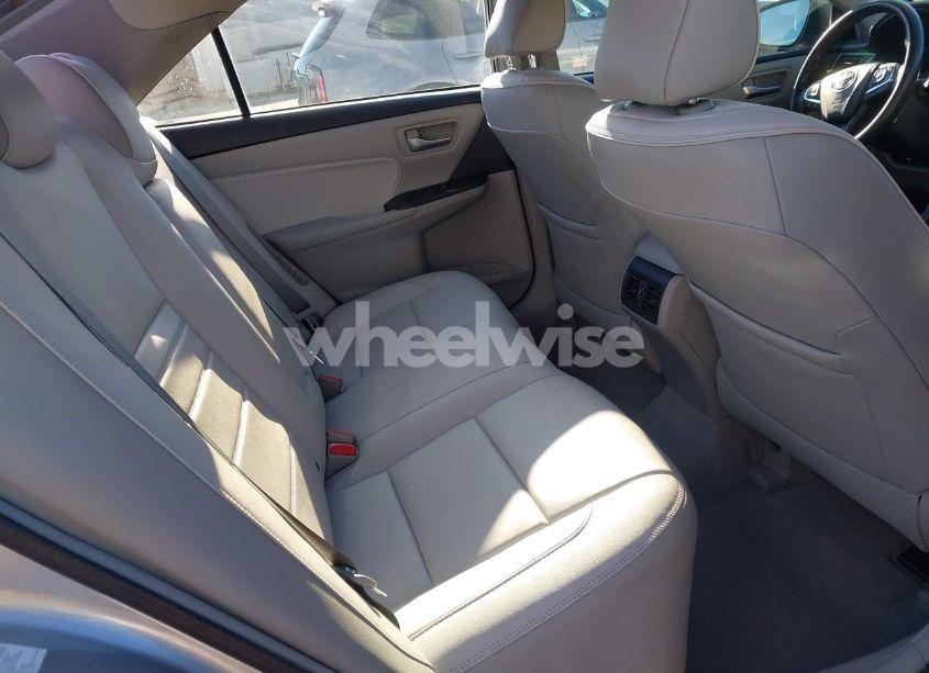 Photo 8 of 2016 Toyota Camry HYBRID XLE (VIN 4T1BD1FK0GU193017)