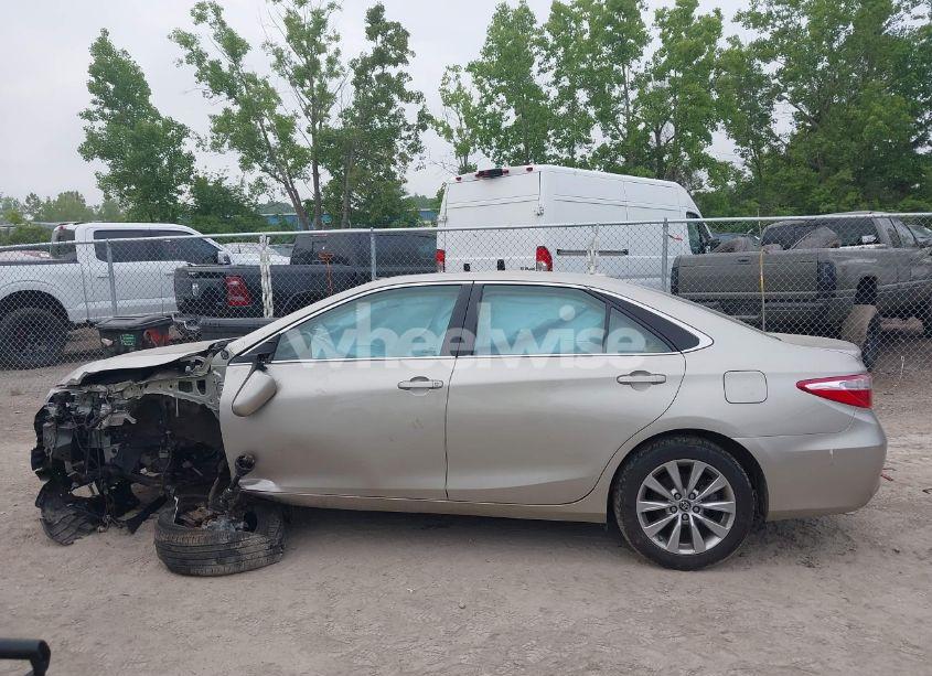 Photo 13 of 2016 Toyota Camry HYBRID XLE (VIN 4T1BD1FK0GU197519)