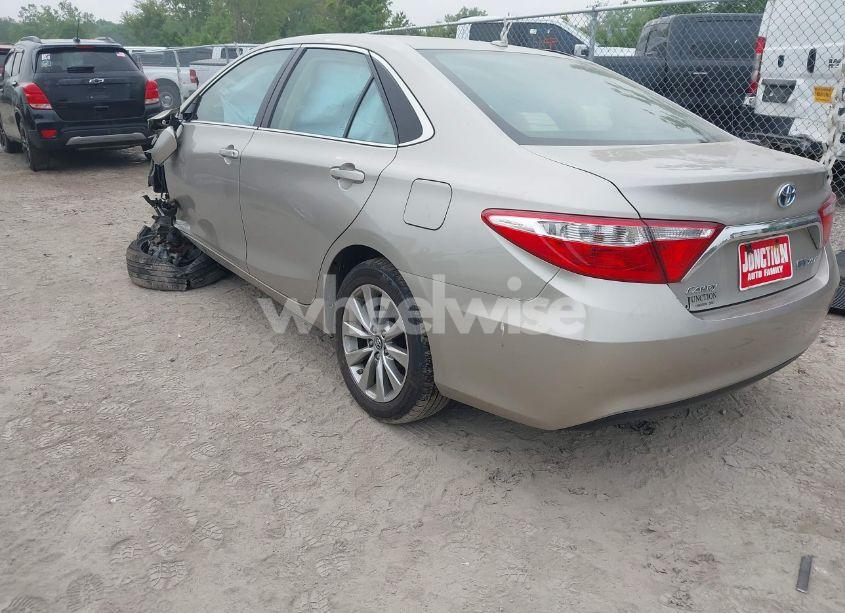 Photo 3 of 2016 Toyota Camry HYBRID XLE (VIN 4T1BD1FK0GU197519)