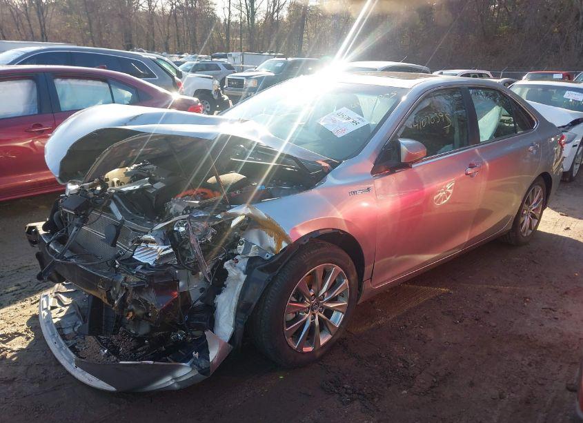 Photo 2 of 2017 Toyota Camry HYBRID XLE (VIN 4T1BD1FK0HU204096)