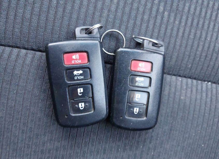 Photo 11 of 2017 Toyota Camry HYBRID SE (VIN 4T1BD1FK0HU206334)