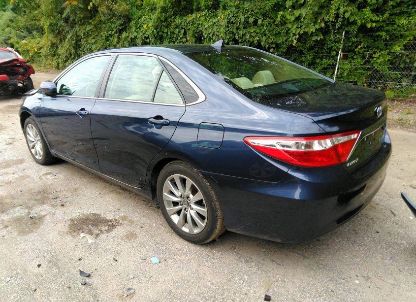 Photo 3 of 2017 Toyota Camry HYBRID XLE (VIN 4T1BD1FK0HU228284)