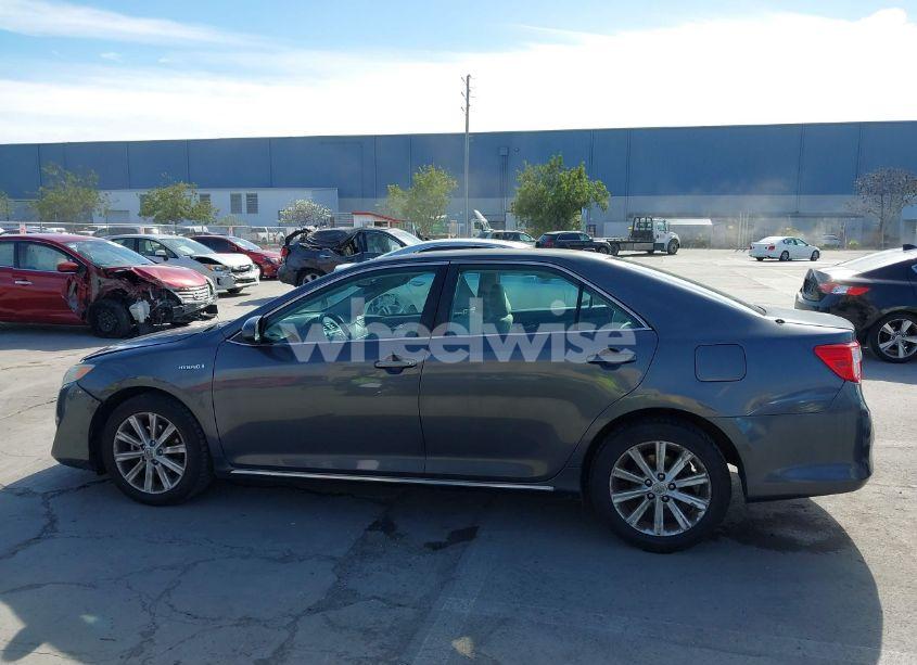Photo 14 of 2012 Toyota Camry HYBRID XLE (VIN 4T1BD1FK1CU036493)